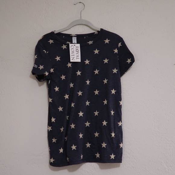 Royal Coven Tops - Captain America Inspired Women’s Shirt - Size Medium (NWT)